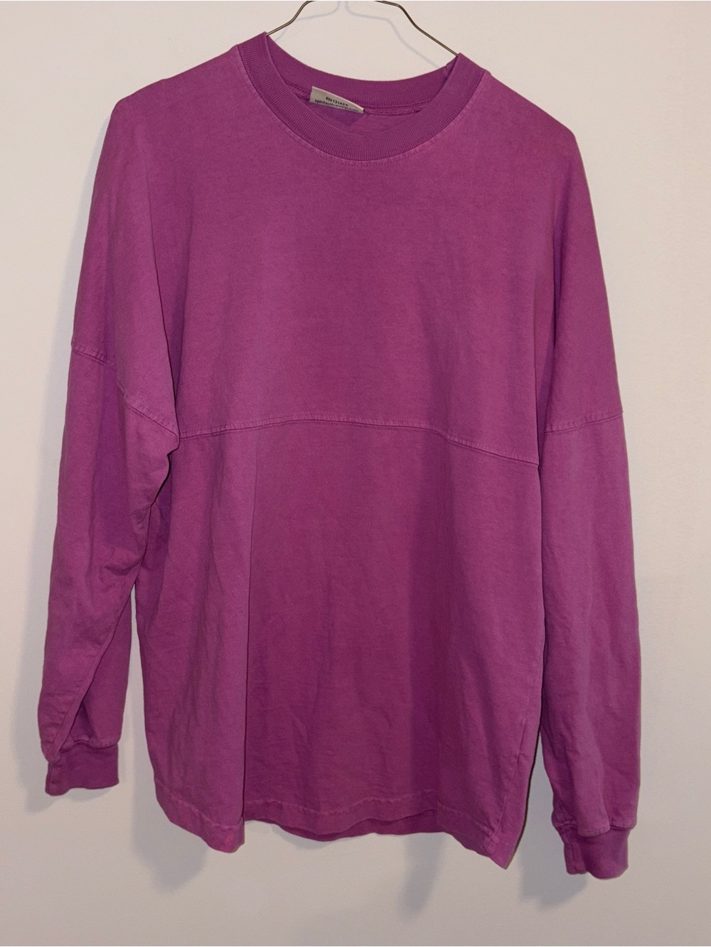 Women's Long-Sleeve ‘Hilton Head’ Spirit Crewneck Tee